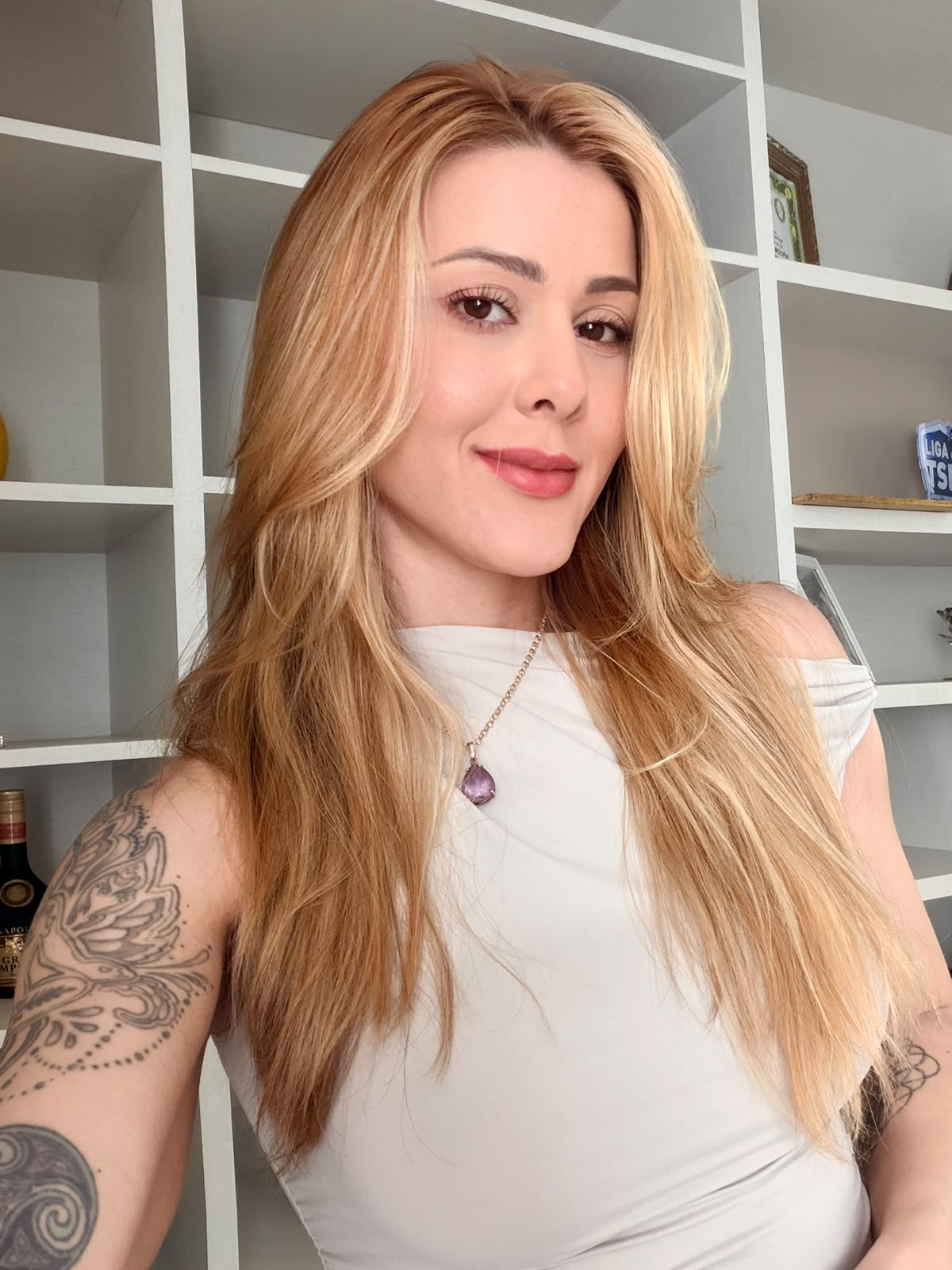 Bruna Betinne, taróloga e mentora